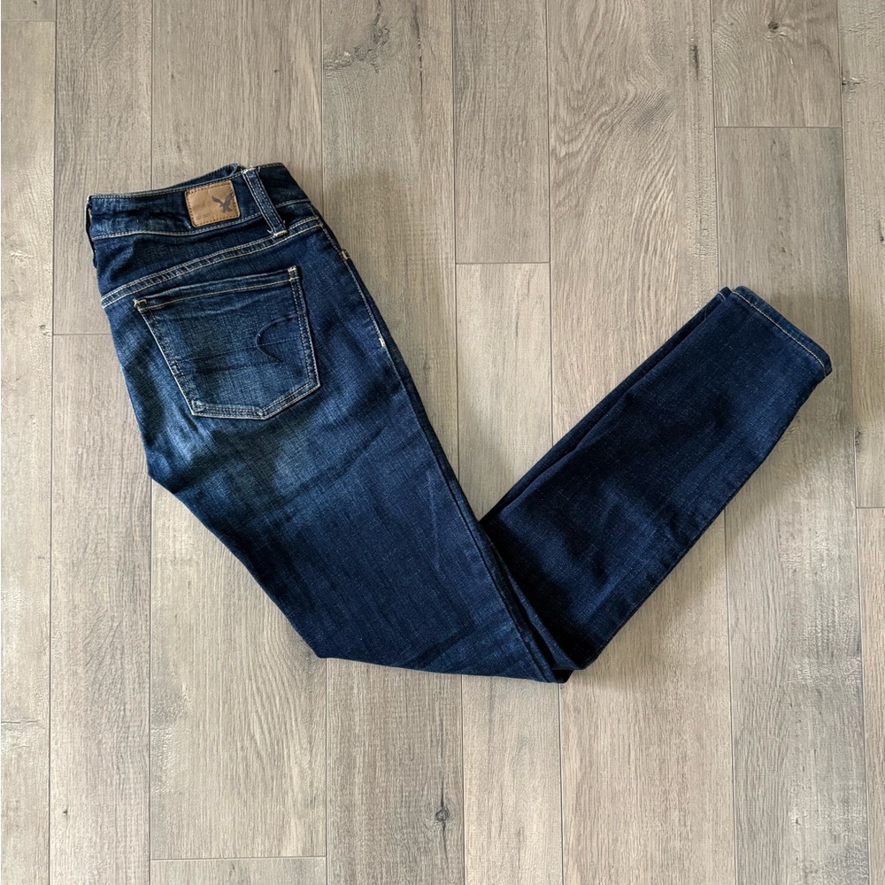 American Eagle Outfitters Women's Dark Blue Jeans